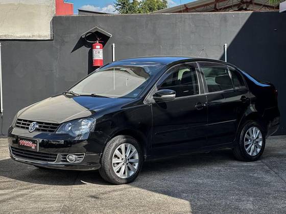 VOLKSWAGEN POLO SEDAN 1.6 MI COMFORTLINE 8V FLEX 4P MANUAL